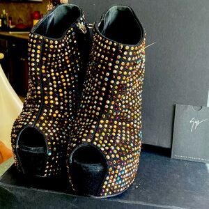 Shoes with rhinestones